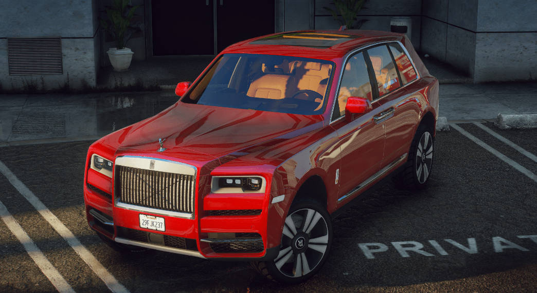 Rolls Royce Cullinan 2.0