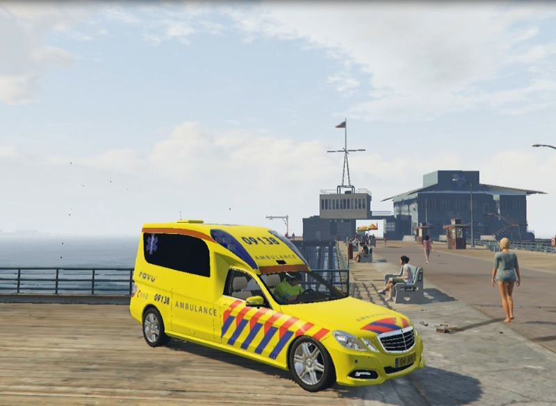 Dutch Mercedes E-Class Ambulance